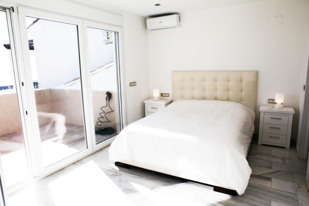 Luxury Puerto Banus Penthouse With Parking & Wi-Fi Apartment Marbella Exterior photo