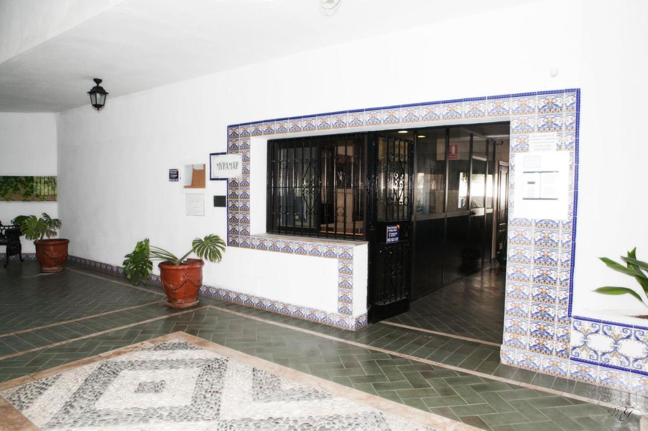 Luxury Puerto Banus Penthouse With Parking & Wi-Fi Apartment Marbella Exterior photo
