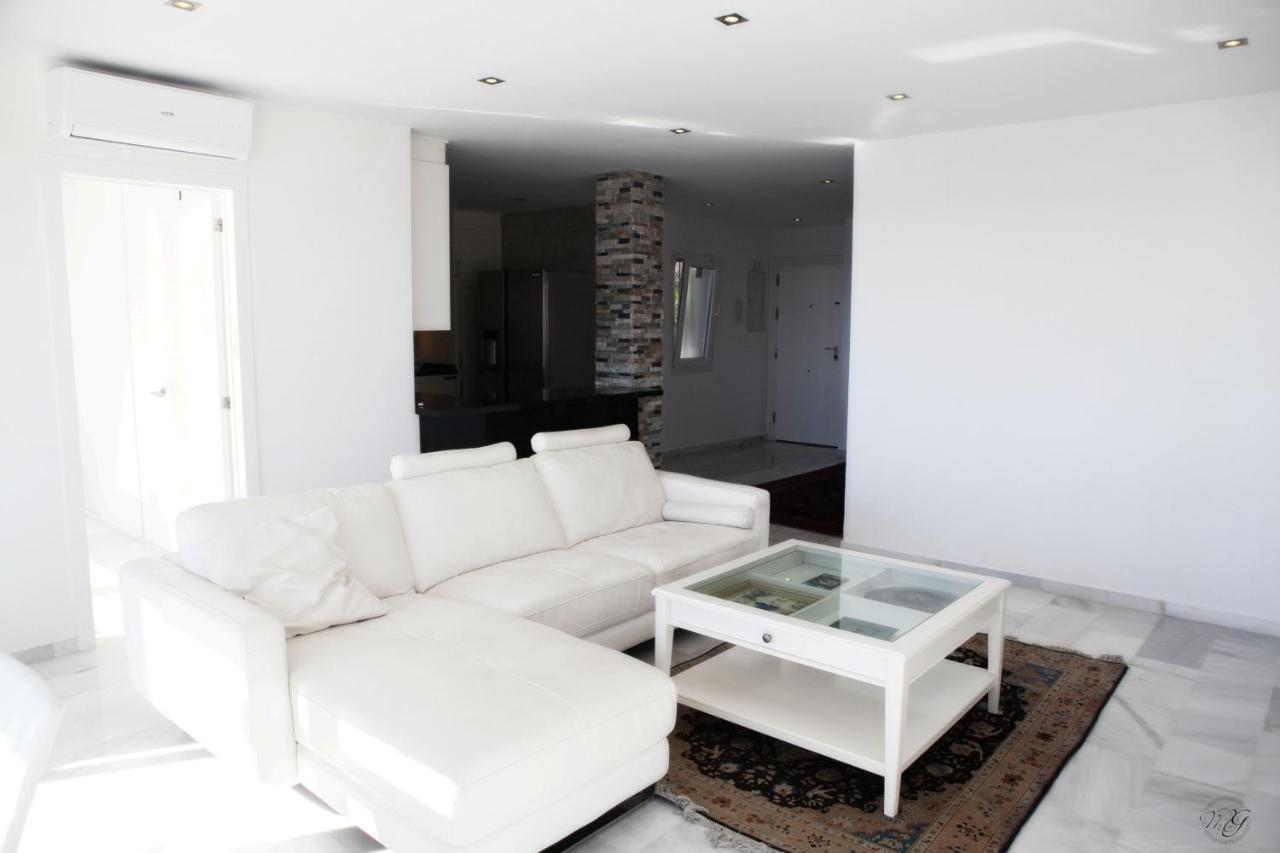 Luxury Puerto Banus Penthouse With Parking & Wi-Fi Apartment Marbella Exterior photo